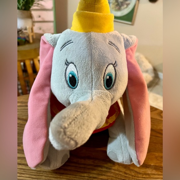 Disney 13” Dumbo Plush - Dumbo Flying Elephant - Kohls Cares - Picture 3 of 5